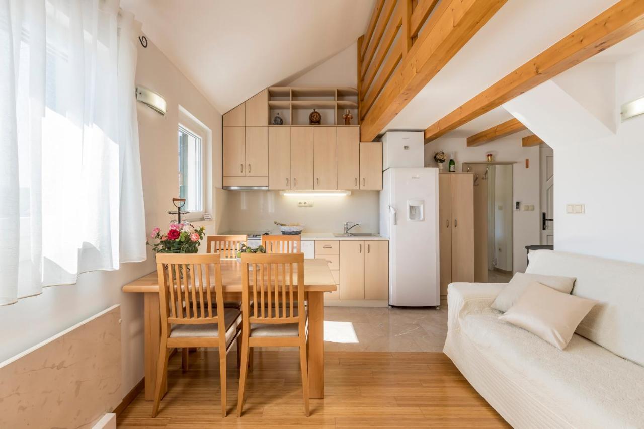 Villa Loza - Resort Moja Stina Seoca Екстериор снимка